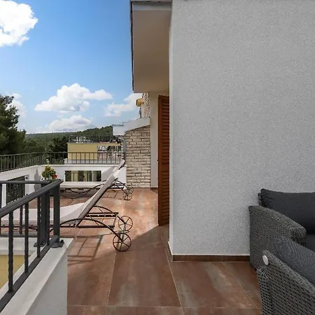 Apartment Hablando