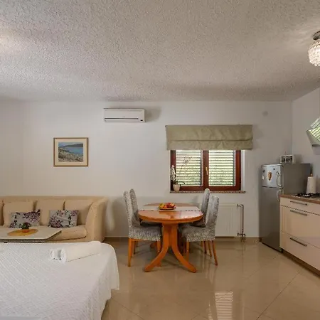 Hablando Apartman