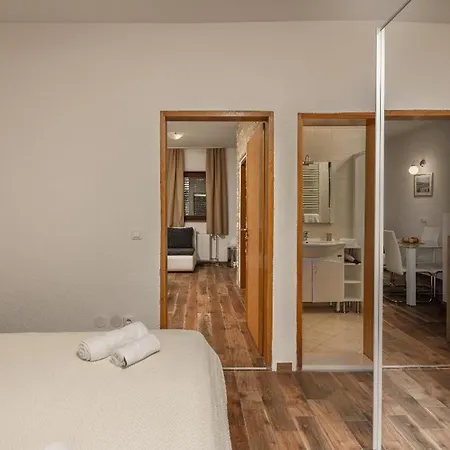Hablando Apartman